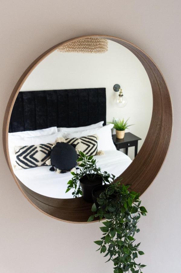 Plymouth Barbican Boutique Luxury Apartment Exterior foto