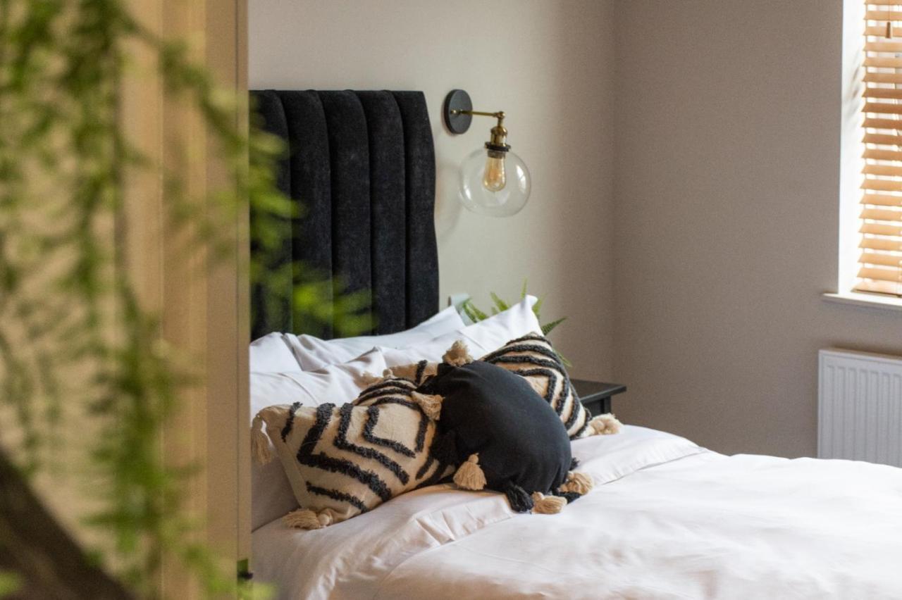 Plymouth Barbican Boutique Luxury Apartment Exterior foto